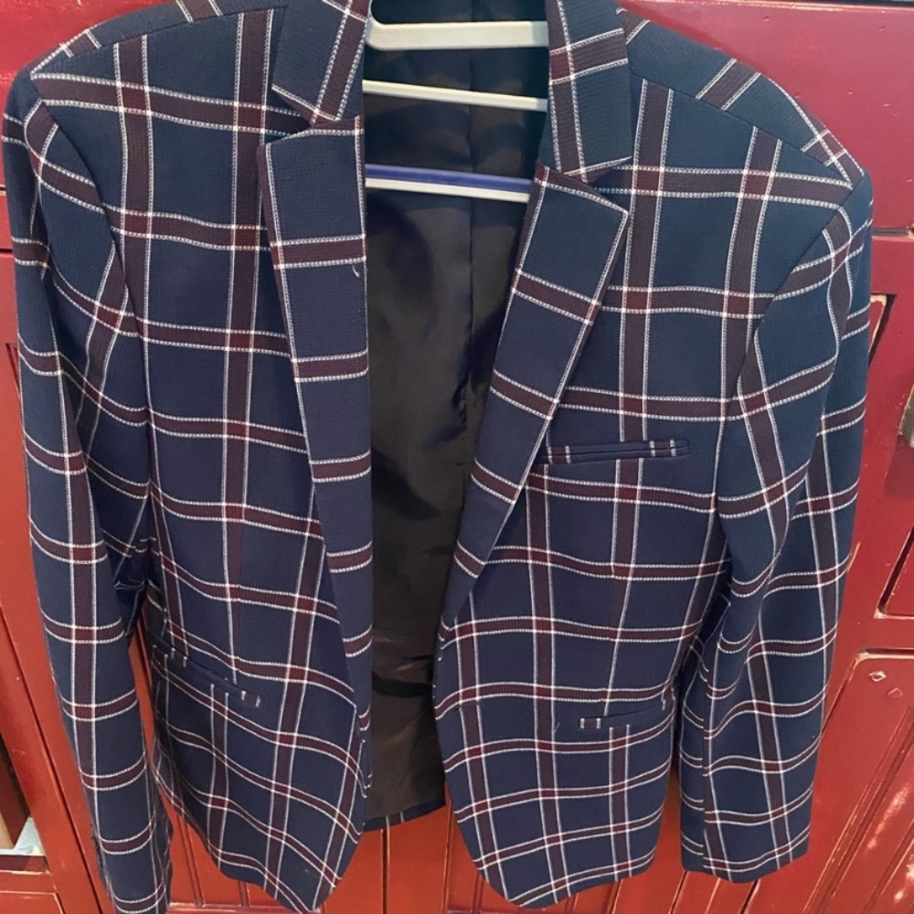 HANDSOME and FUNKY men's suit - Picture 2 of 8